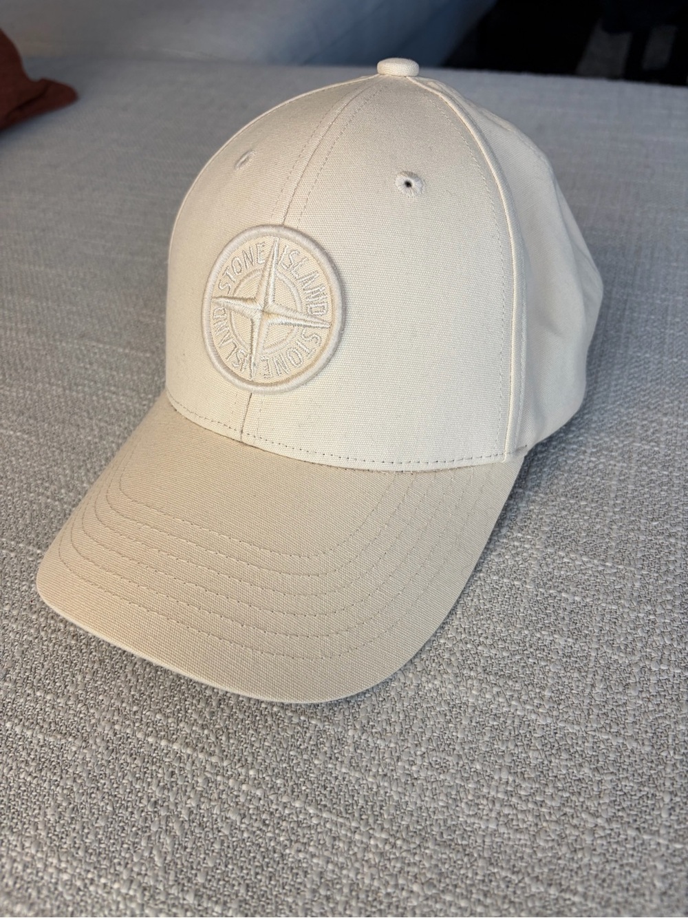 STONE ISLAND Men’s Cream/Beige Embroidered Compass Cap